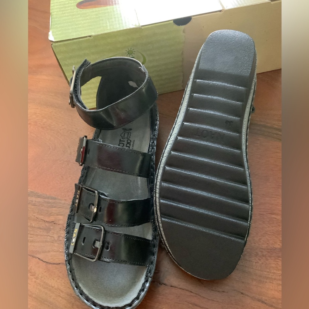Noat Begonia Gladiator Black Strappy Sandals US 5.5, EU 36 Adjustable Comfort. - Picture 2 of 5